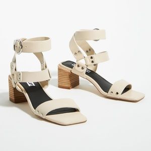 CAVERLEY Tommy Heels